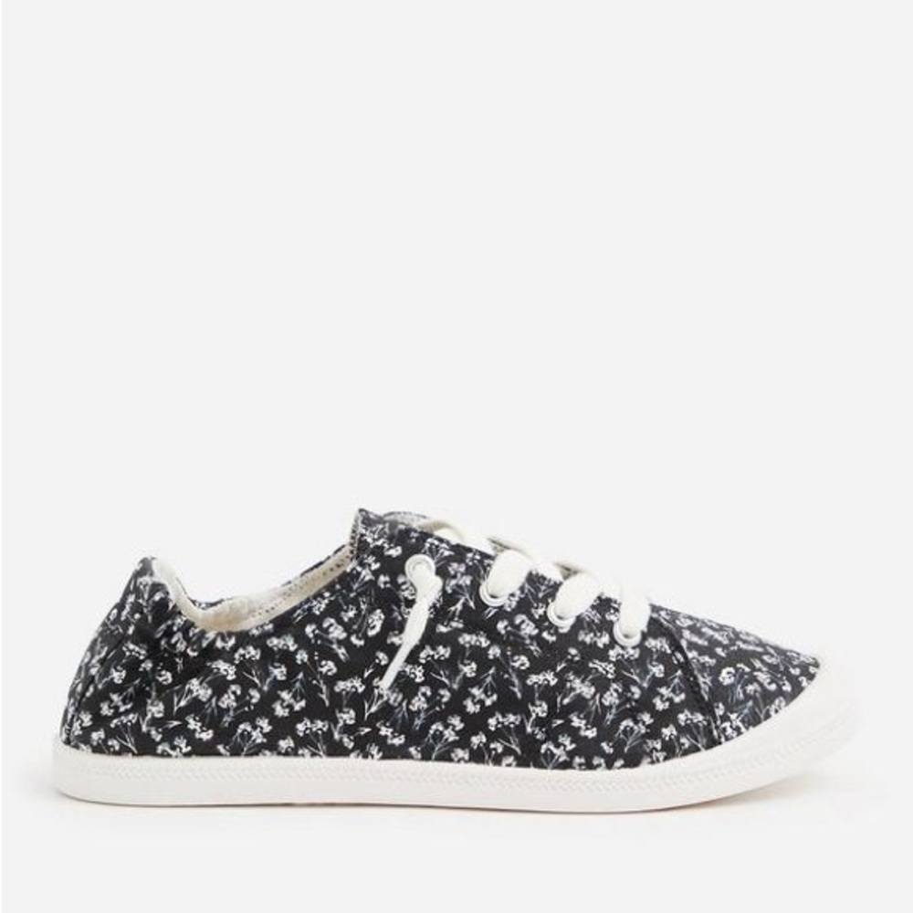 TORRID Riley Ruched Sneaker WW~NWT - Picture 5 of 13